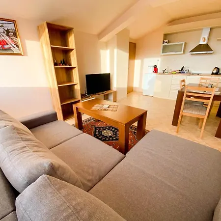 Panorama View-stoykite